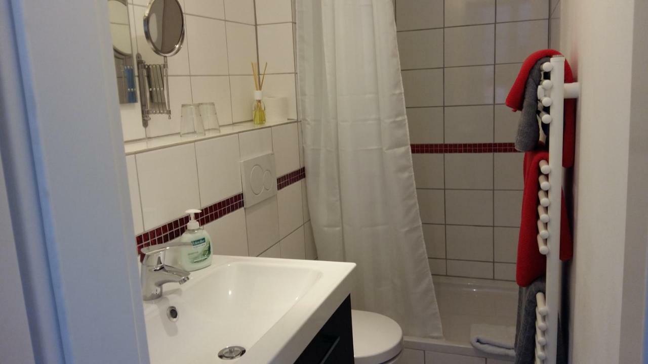 Der Kleine Globetrotter Bed & Breakfast Monschau Bagian luar foto