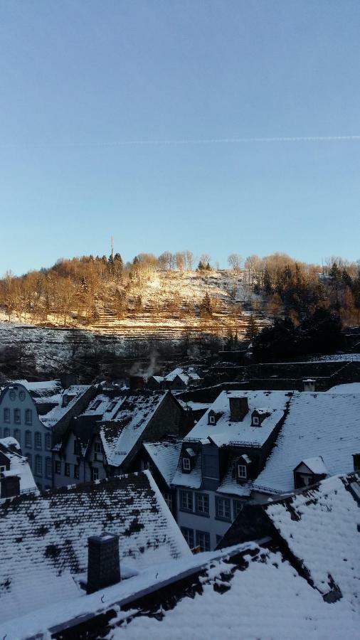 Der Kleine Globetrotter Bed & Breakfast Monschau Bagian luar foto